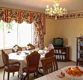 Breakfast at Gen Cove Bed and Breakfast